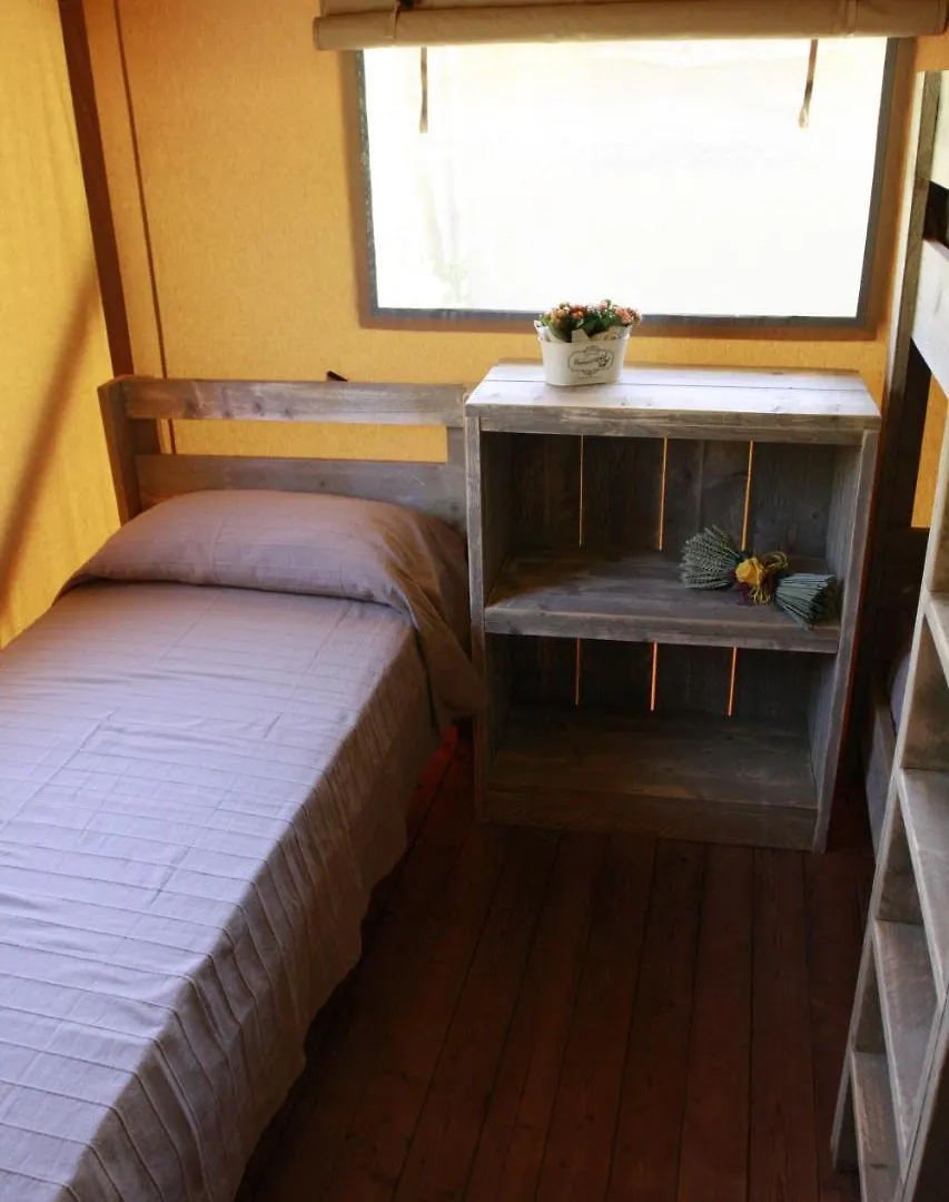 *** Tente de luxe Glamping Alcantara Motta Camastra Italie
